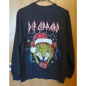 Def Leppard Sweatshirt Women Sz L Holiday Leopard Santa‎ Hat Rock Band Music
